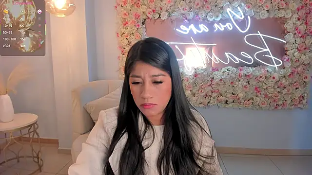 Snapshot of JessicaWilliams1 chatting on October 19, 8:48 am JessicaWilliams1 online show from October 19, 8:48 am