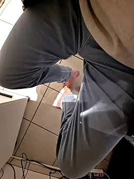 Snapshot of Lorent6969 chatting on February 5, 4:36 pm Lorent6969 online show from February 5, 4:36 pm