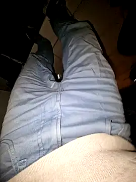 Snapshot of Lorent6969 chatting on March 13, 5:11 am Lorent6969 online show from March 13, 5:11 am