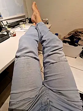 Snapshot of Lorent6969 chatting on October 11, 6:34 am Lorent6969 online show from October 11, 6:34 am