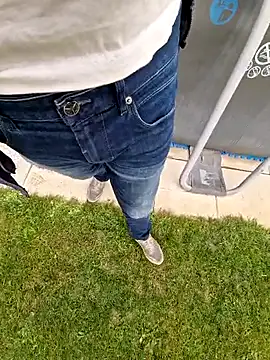 Snapshot of Lorent6969 chatting on October 19, 7:53 am Lorent6969 online show from October 19, 7:53 am