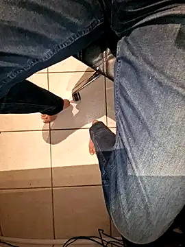 Snapshot of Lorent6969 chatting on November 12, 5:19 am Lorent6969 online show from November 12, 5:19 am