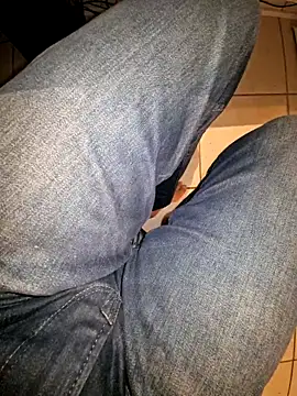 Snapshot of Lorent6969 chatting on November 23, 4:23 am Lorent6969 online show from November 23, 4:23 am