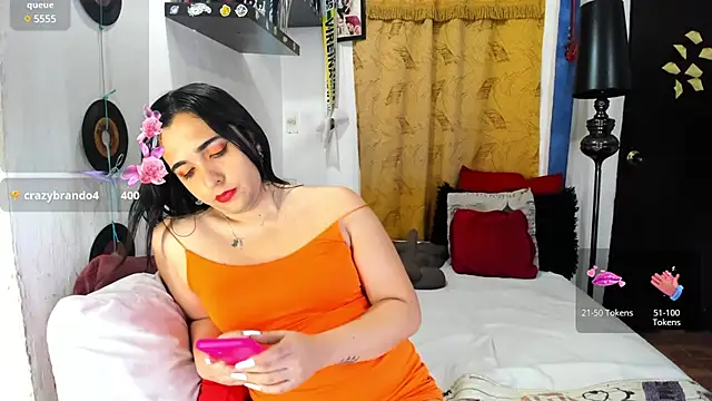 SARAMISHA online show from January 28, 1:29 am