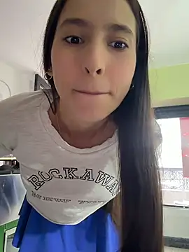 LittleDoll    online show from May 26, 12:12 pm