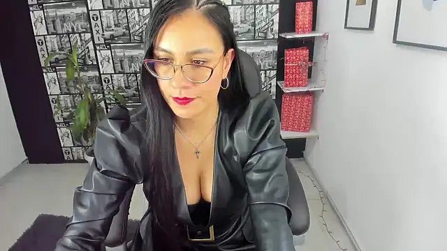 Agata-Moon online show from January 3, 5:20 pm