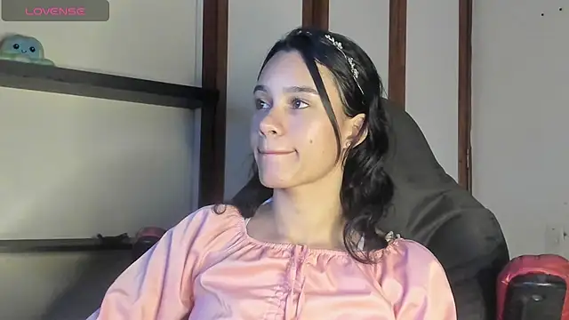 SamanthaWatson online show from December 12, 11:58 pm