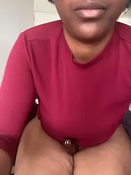 officialkhakes za online show from October 30, 8:38 am