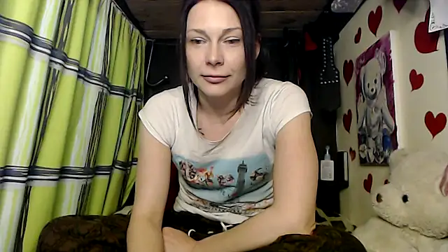 Snapshot of HarleyQuinn_69 chatting on March 15, 10:00 pm HarleyQuinn 69 online show from March 15, 10:00 pm