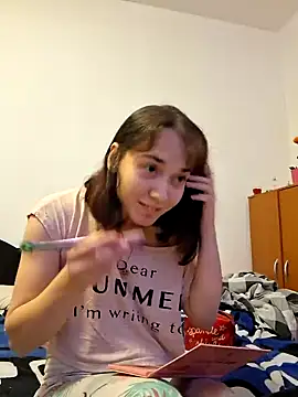 Snapshot of kaca098 chatting on December 3, 5:23 pm kaca098 online show from December 3, 5:23 pm