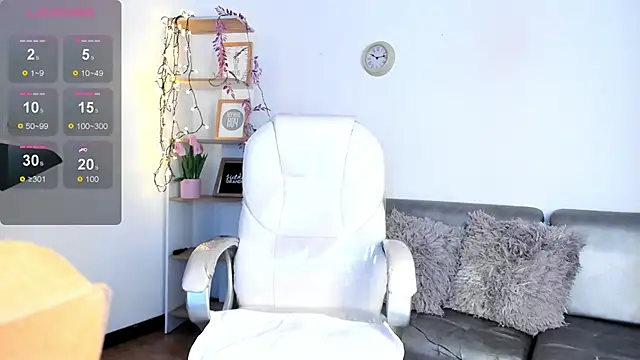 Issa cooper online show from November 3, 2:51 pm