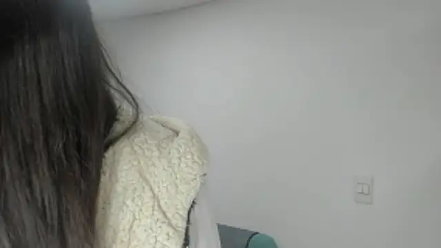 Snapshot of Luna_Dumont chatting on April 24, 11:23 am Luna Dumont online show from April 24, 11:23 am