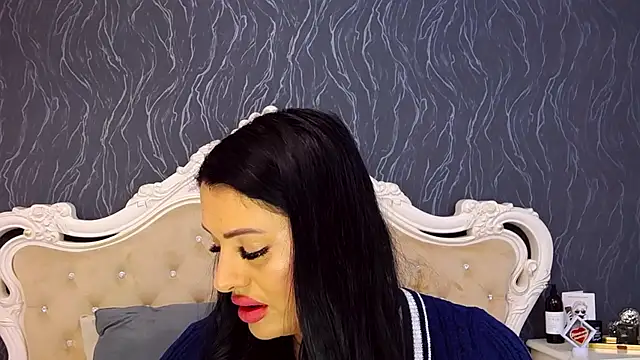 Snapshot of Lauren_Saint chatting on November 25, 3:23 pm Lauren Saint online show from November 25, 3:23 pm