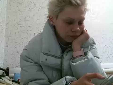 Julie Silver online show from March 4, 10:57 am