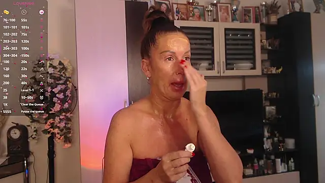 SheilaRyan online show from October 22, 5:08 am