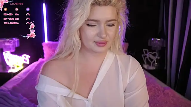 CocoSecretss online show from March 3, 10:06 am