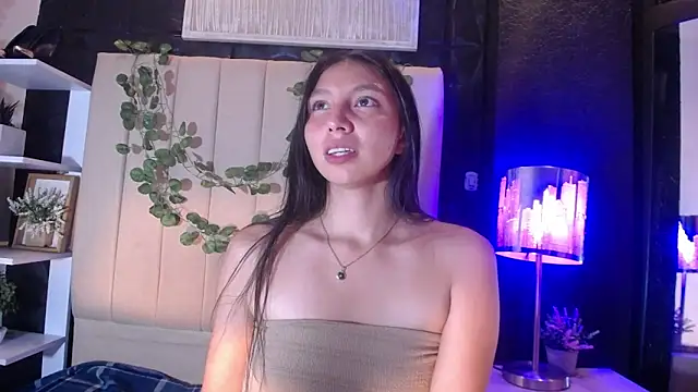 Snapshot of kendall_saenz chatting on September 24, 7:39 pm kendall saenz online show from September 24, 7:39 pm