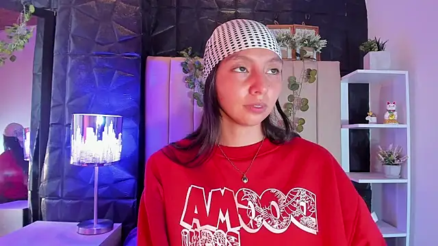 Snapshot of kendall_saenz chatting on November 11, 7:36 pm kendall saenz online show from November 11, 7:36 pm