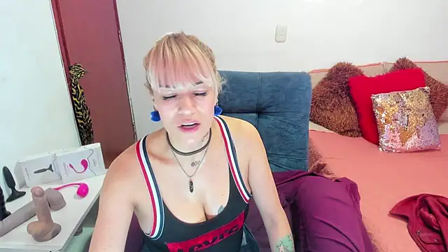 harly  queen online show from January 9, 12:41 pm