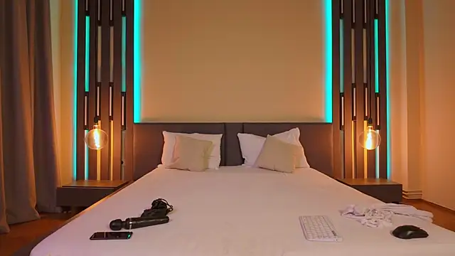 ShySara online show from July 26, 6:26 pm
