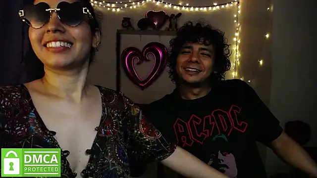 Mr MrsCurie online show from December 27, 11:31 pm