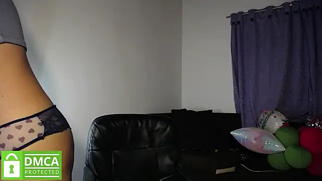 Mr MrsCurie online show from November 11, 12:21 am