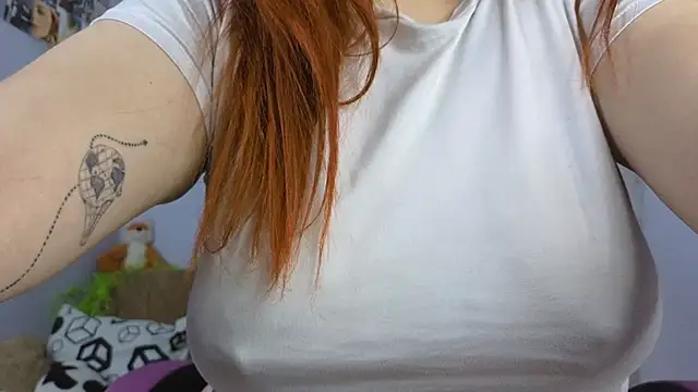 lucie nicolls online show from February 24, 3:23 am