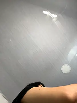 Snapshot of maybelline69 chatting on October 4, 2:31 am maybelline69 online show from October 4, 2:31 am