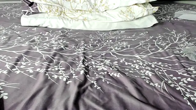 maybelline69 online show from February 5, 8:02 pm