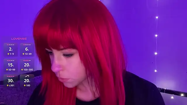 thatlittlefoxx online show from December 21, 5:36 am