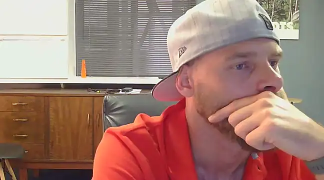 jjameson411 online show from March 2, 10:24 am