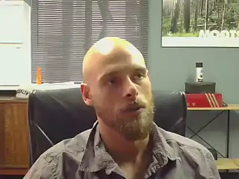 jjameson411 online show from March 3, 8:27 am