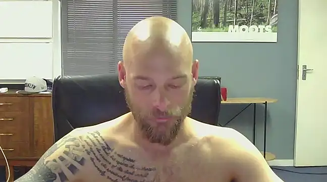 jjameson411 online show from March 15, 7:31 am