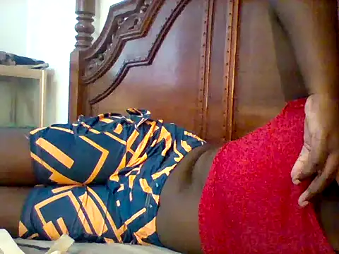 Snapshot of Sweet_bunyy chatting on March 24, 2:33 pm Sweet bunyy online show from March 24, 2:33 pm