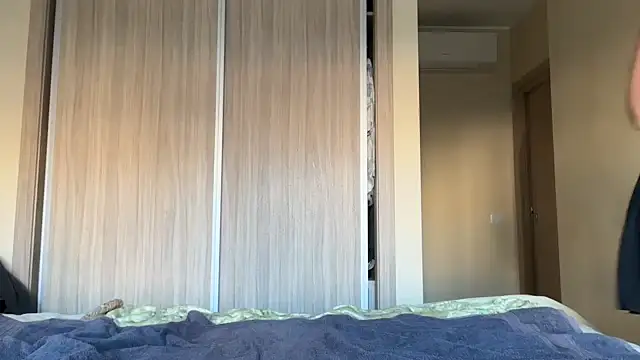 Snapshot of naughtyhollyxxxx chatting on October 24, 7:49 am naughtyhollyxxxx online show from October 24, 7:49 am