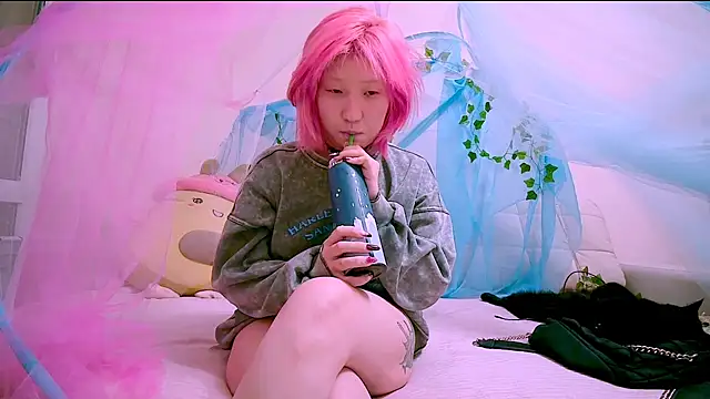 Akemilun online show from November 8, 12:44 am