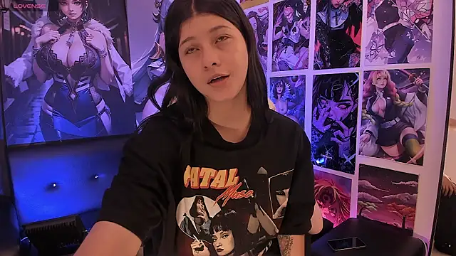 LanaKyutt online show from December 18, 2:12 pm