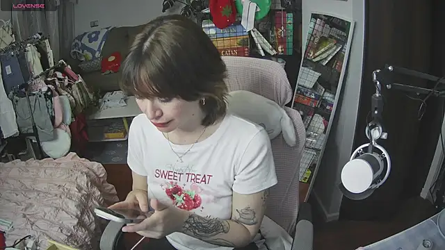 angelic sg online show from February 14, 12:09 am