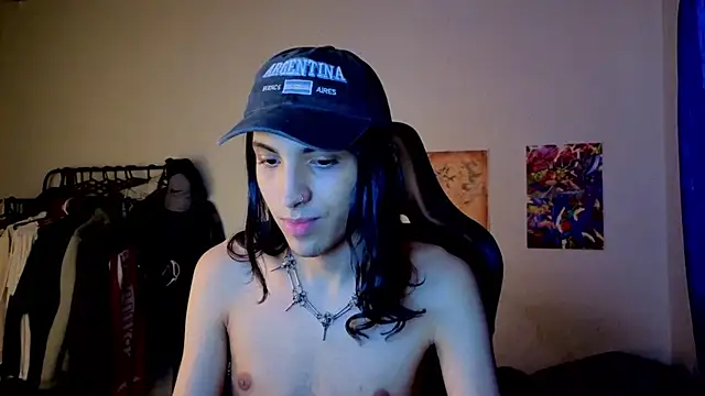 Snapshot of angelitofemboy chatting on September 19, 9:04 pm angelitofemboy online show from September 19, 9:04 pm
