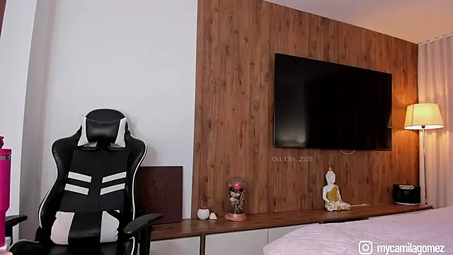 soycamig online show from October 13, 8:09 pm