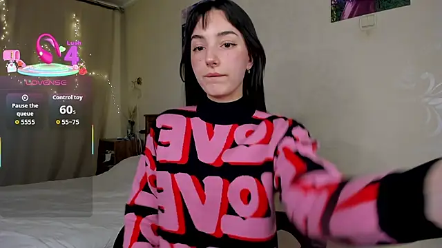 Snapshot of AishaGold chatting on February 28, 8:10 pm AishaGold online show from February 28, 8:10 pm