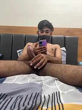 Snapshot of rajapo_1 chatting on October 1, 4:35 pm rajapo 1 online show from October 1, 4:35 pm