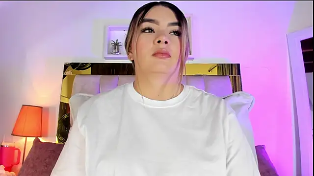 emmy r online show from October 24, 12:12 pm