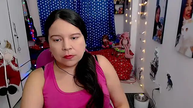 claryssa  online show from December 18, 10:24 pm