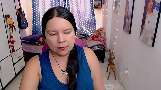 claryssa  online show from February 20, 6:19 pm
