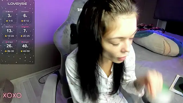 Mariella Adamss online show from November 29, 1:58 pm