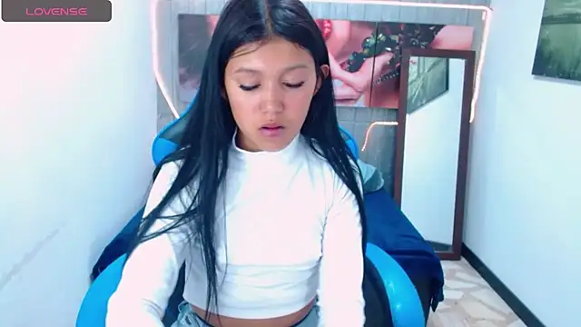 emily rosse04 online show from February 8, 11:44 am