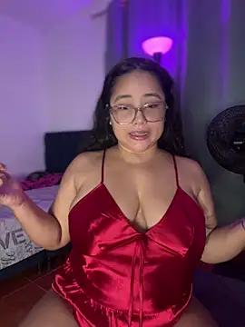 CurlyGirl 1 online show from February 8, 11:41 pm