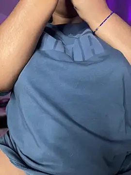 CurlyGirl 1 online show from March 25, 11:11 pm