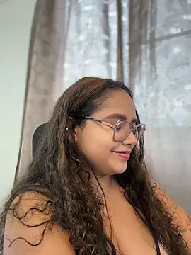 CurlyGirl 1 online show from July 11, 10:44 pm